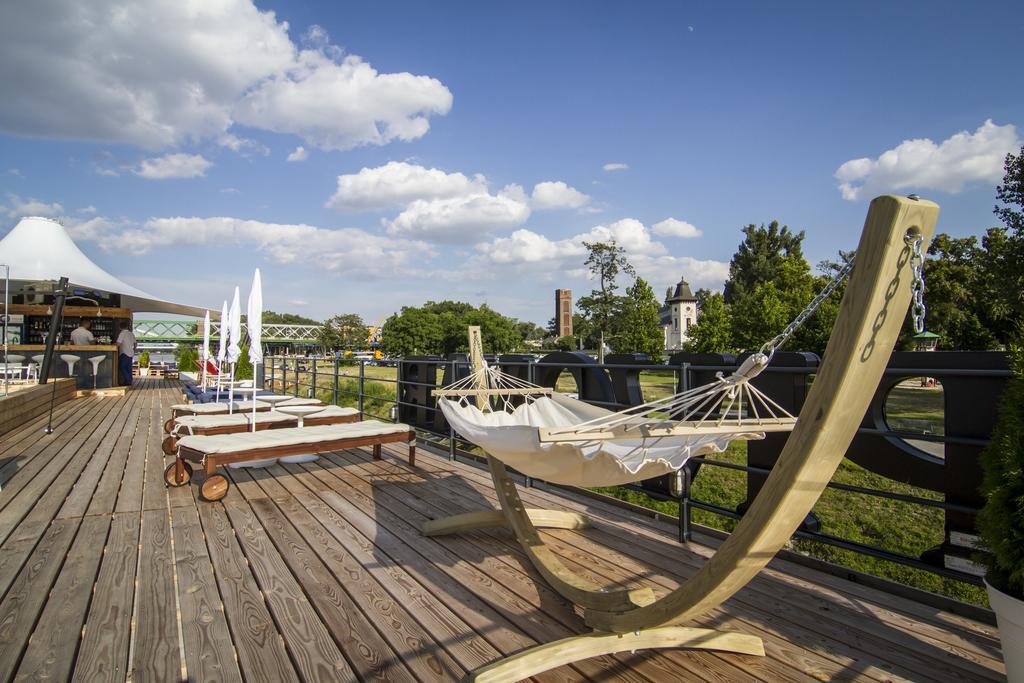 Botel Dunajsky Pivovar Bratislava Exterior photo