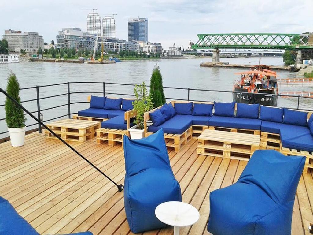 Botel Dunajsky Pivovar Bratislava Exterior photo